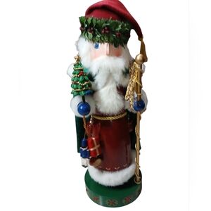 Vintage 2000 Nutcracker Village Musical European Santa Nutcracker